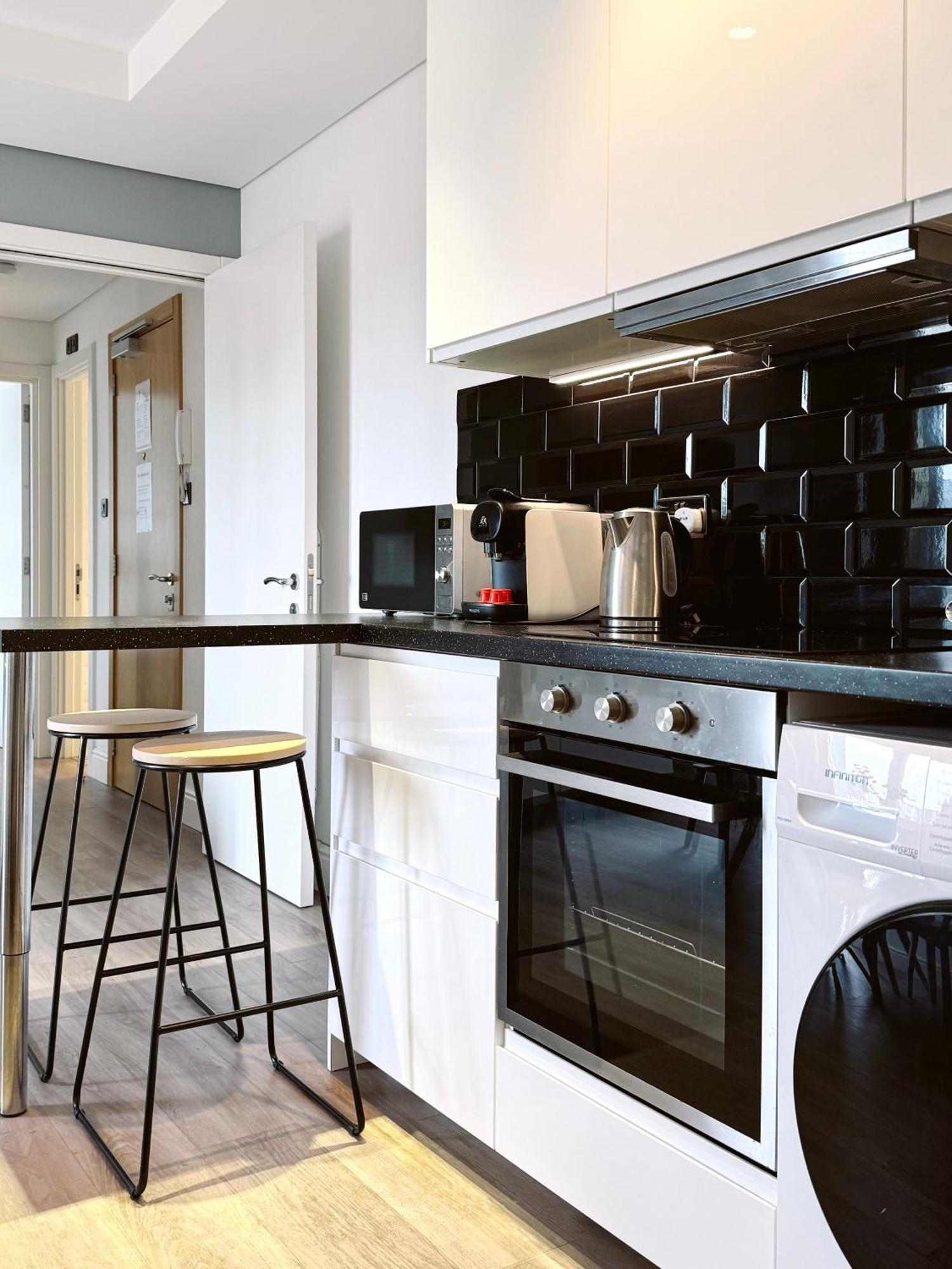 Stunning City Centre Penthouse With Private Balcony - Grand Central House Gibraltar Exterior foto